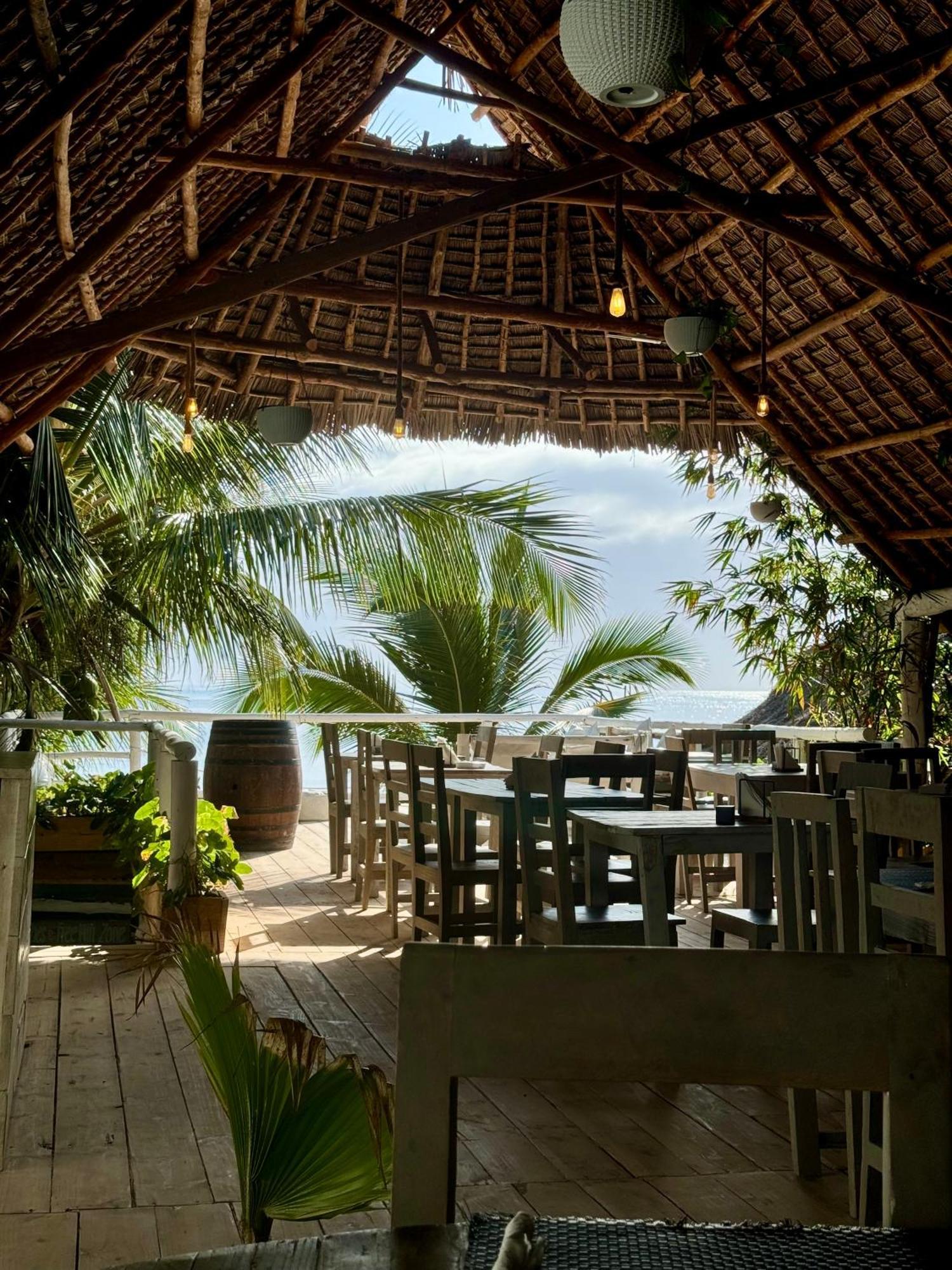 La Base Hotel Kiwengwa (Zanzibar) Exterior photo