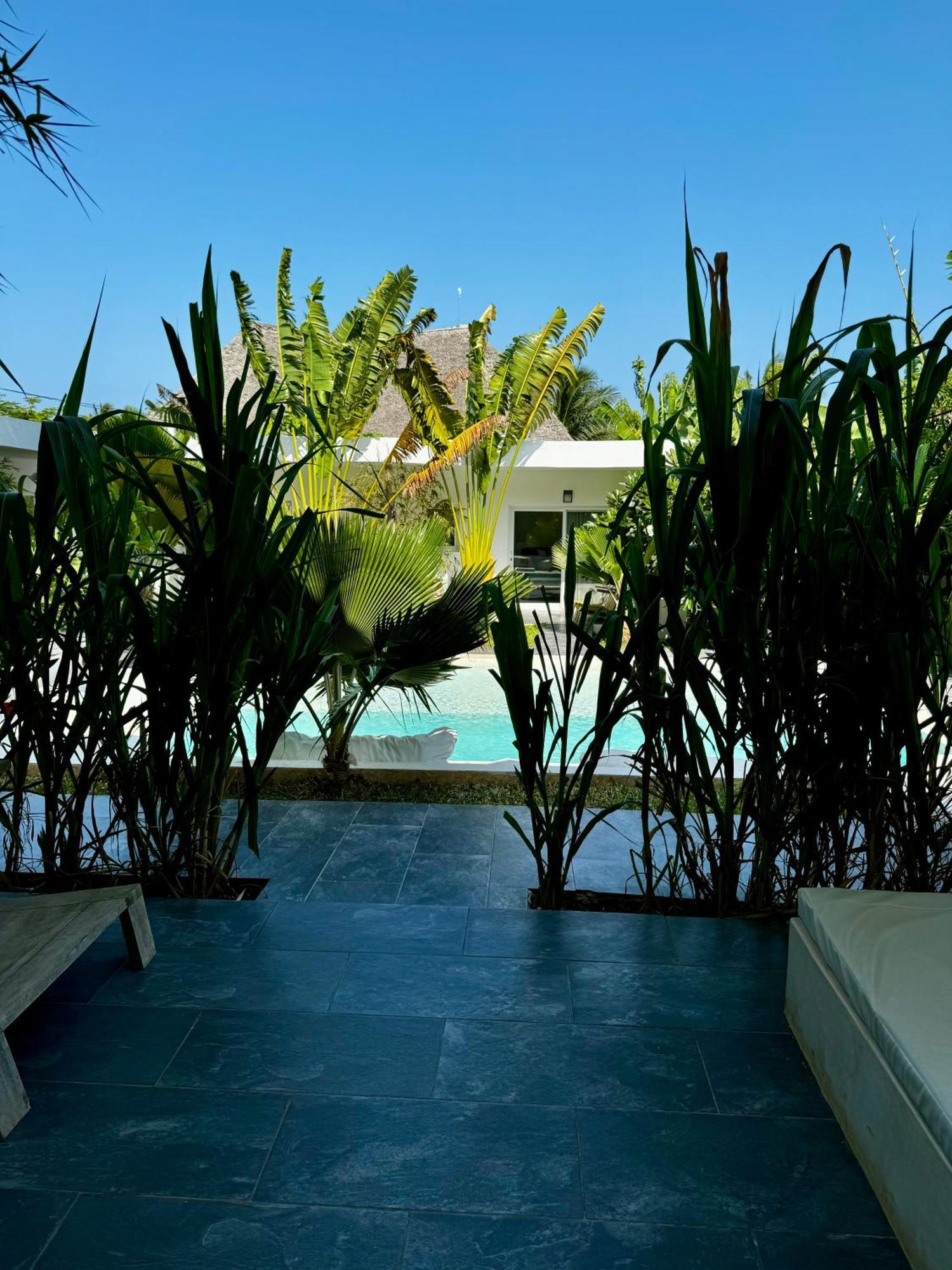 La Base Hotel Kiwengwa (Zanzibar) Exterior photo